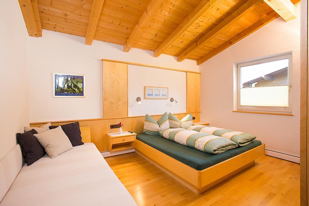Appartement Aqua Längenfeld Kamer foto